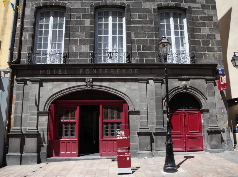 Mémoires : entre écriture et photographie